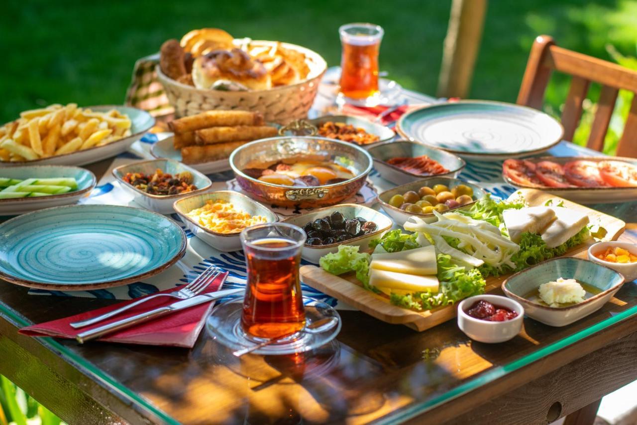Flores Hotel Alaçatı Buitenkant foto
