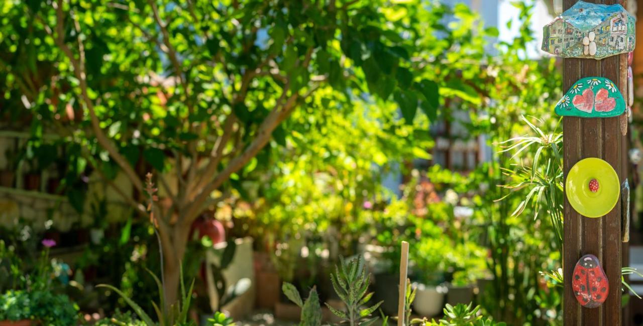 Flores Hotel Alaçatı Buitenkant foto