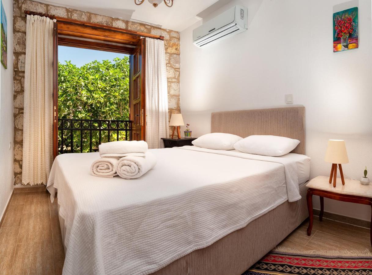 Flores Hotel Alaçatı Buitenkant foto
