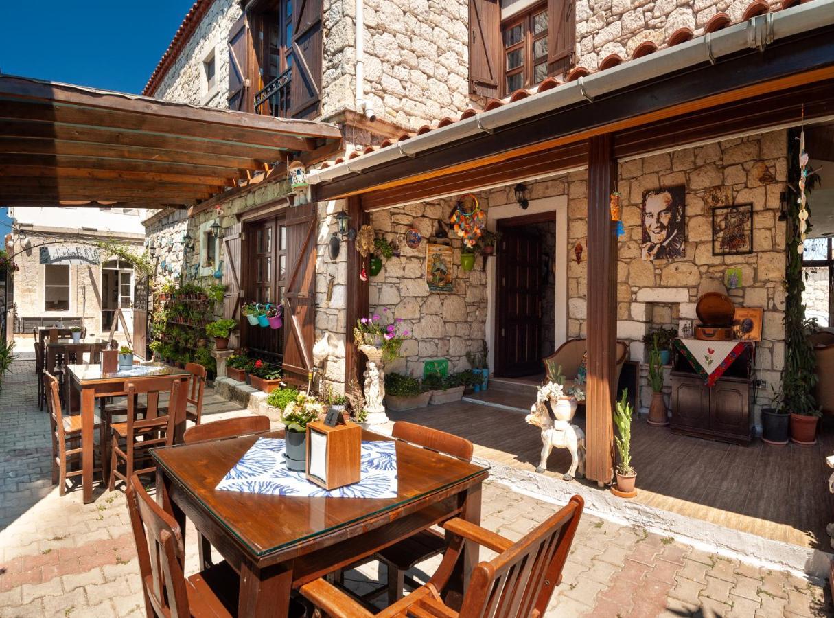 Flores Hotel Alaçatı Buitenkant foto