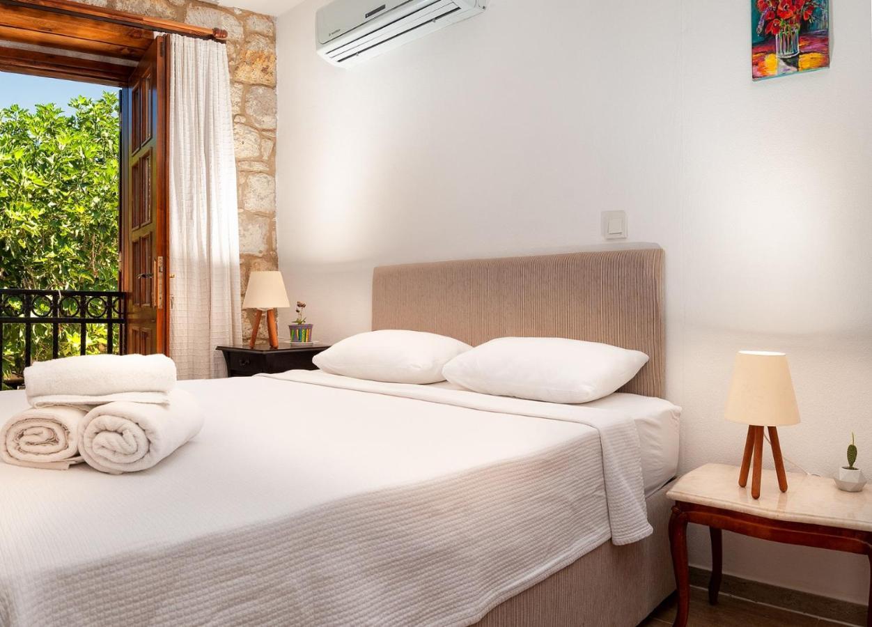 Flores Hotel Alaçatı Buitenkant foto
