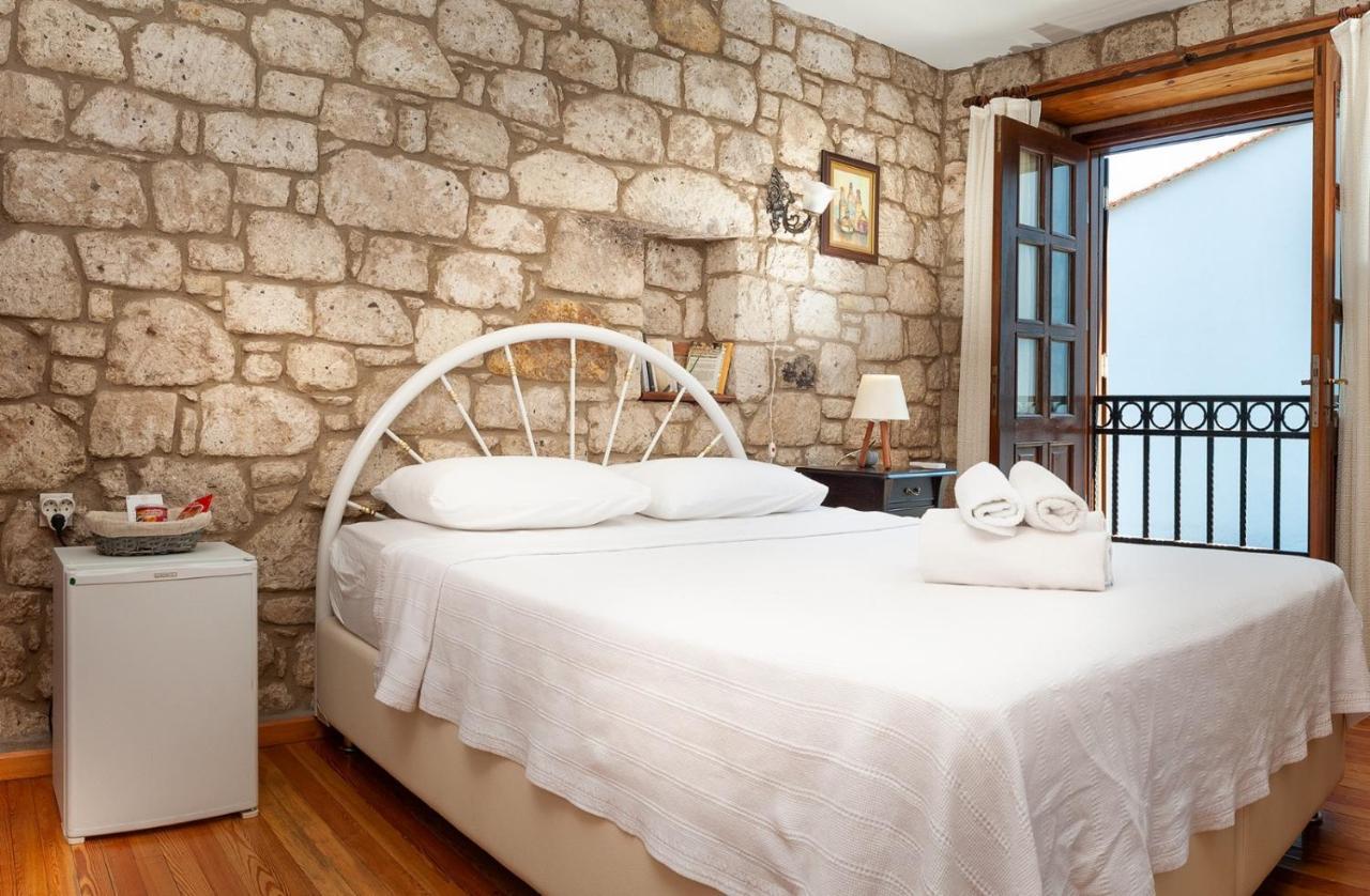Flores Hotel Alaçatı Buitenkant foto