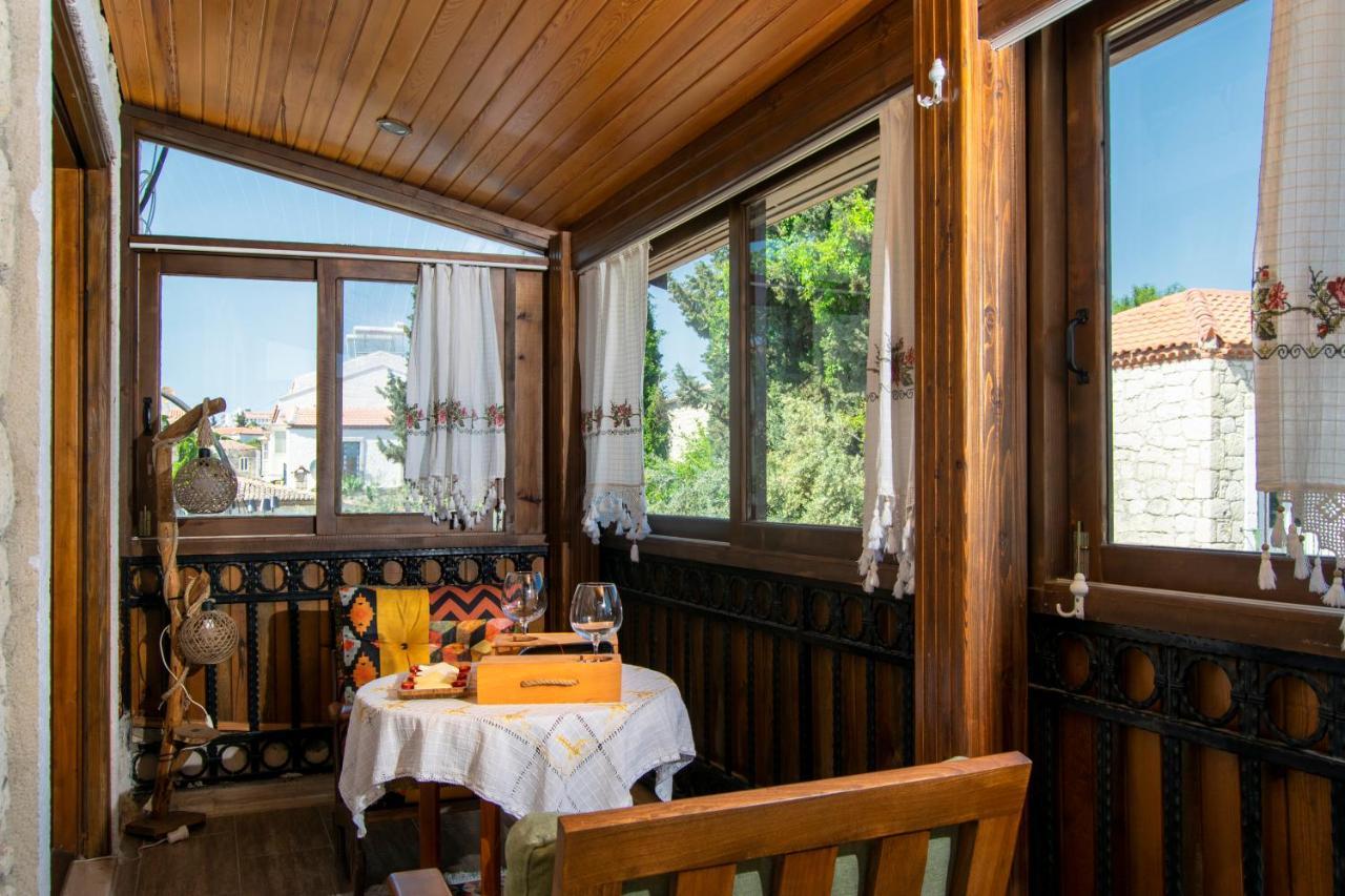 Flores Hotel Alaçatı Buitenkant foto