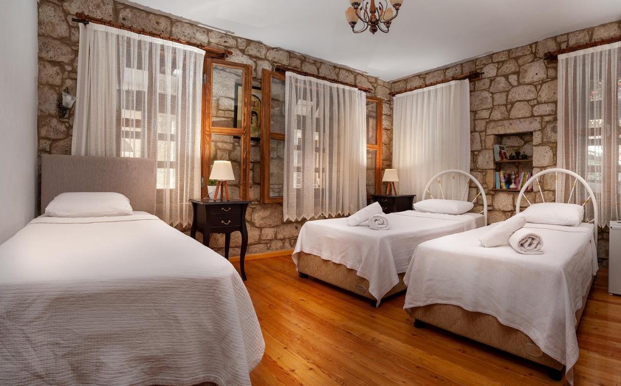 Flores Hotel Alaçatı Buitenkant foto